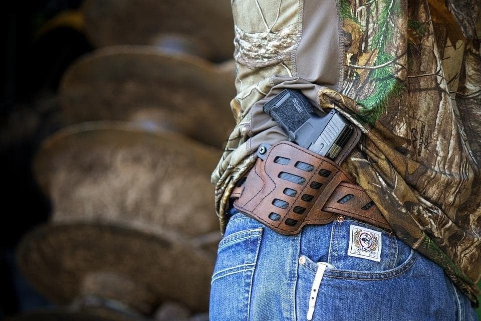 Comment porter un holster de cuisse ?